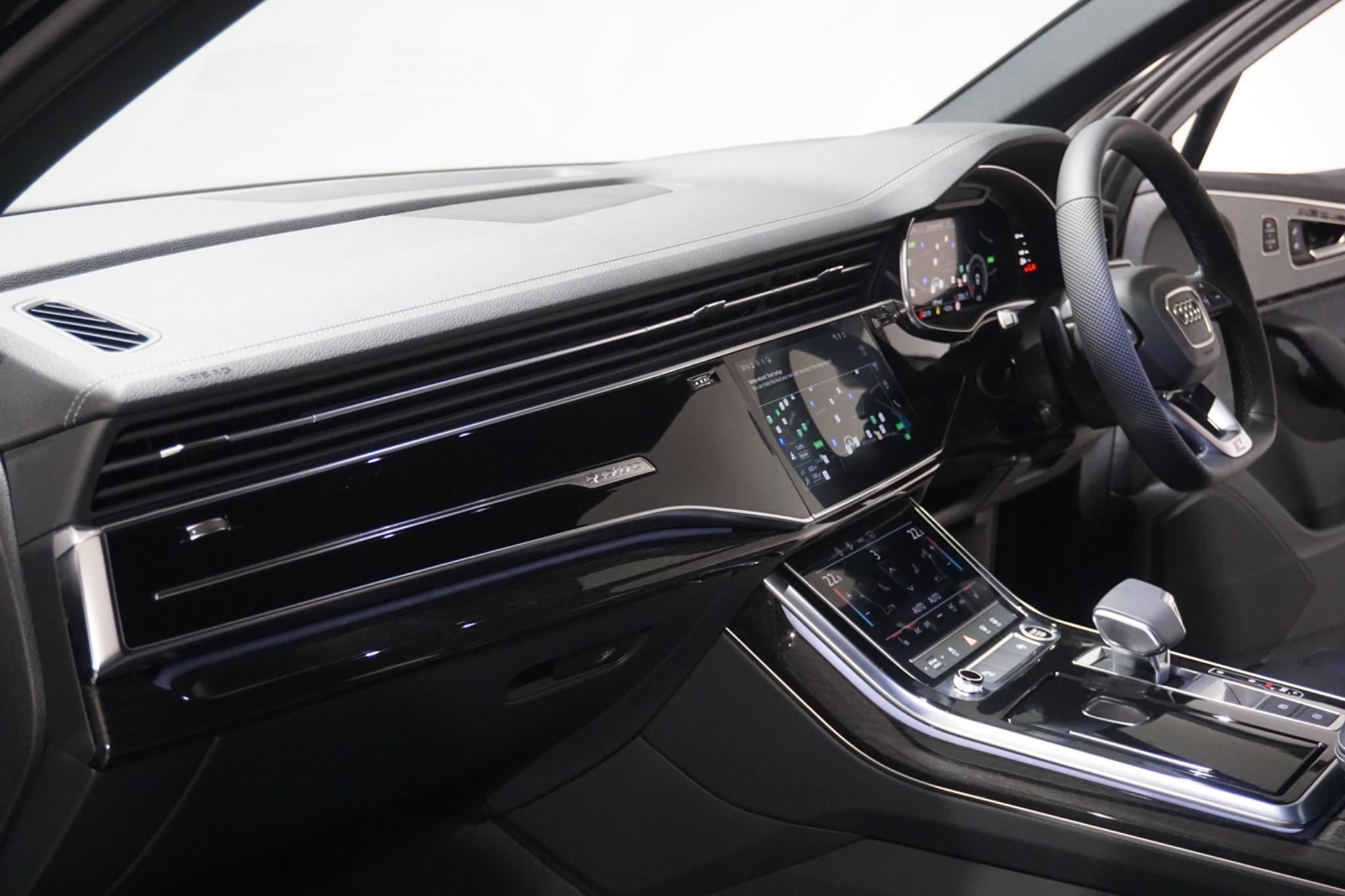 Audi Q7 3.0 TFSI V6 55 Black Edition Tiptronic quattro Euro 6 (s/s) 5dr